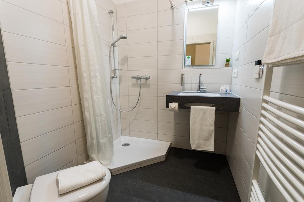 Apartmenthaus Koenigsallee Bayreuth Exteriör bild