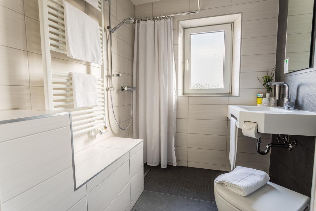 Apartmenthaus Koenigsallee Bayreuth Exteriör bild